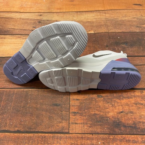 Nike Women's Air Max Motion 2 Running Shoes - Picture 7 of 7